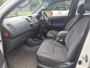 Toyota Hilux 2.5D-4D SRX 4X4D/C - Image 7