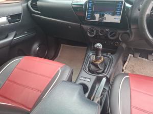 Toyota Hilux 2.4 GD-6 RB SRXS/C - Image 11