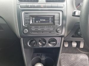 Volkswagen Polo Vivo 1.4 Trendline - Image 14