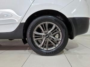 Hyundai ix35 2.0 Premium - Image 6