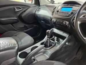 Hyundai ix35 2.0 Premium - Image 7
