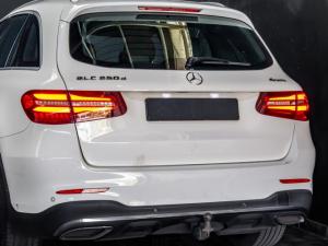 Mercedes-Benz GLC GLC250d 4Matic - Image 11
