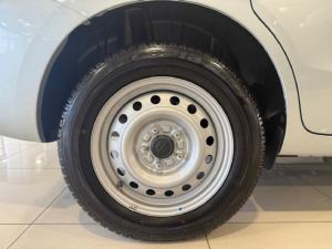 Suzuki Ertiga 1.5 GA - Image 7