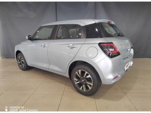 Suzuki Swift 1.2 GLX auto - Image 4