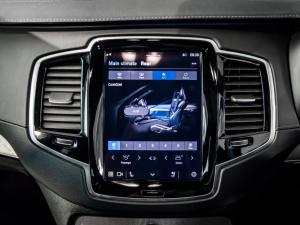 Volvo XC90 B5 AWD Ultra Dark - Image 10