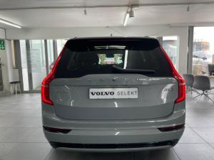 Volvo XC90 B5 AWD Ultra Dark - Image 4