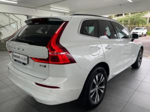 Volvo XC60 B5 AWD Essential - Image 10