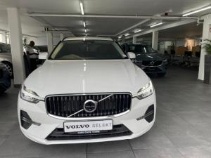 Volvo XC60 B5 AWD Essential - Image 17