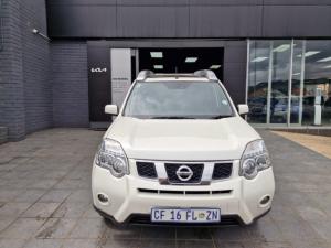 Nissan X-Trail 2.5 4x4 LE CVT - Image 2