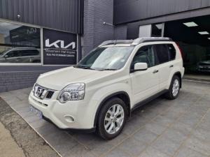 Nissan X-Trail 2.5 4x4 LE CVT - Image 3