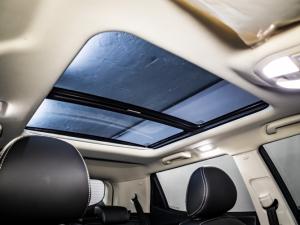 Mahindra XUV 3XO 1.2T AX7L - Image 10