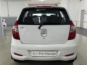Hyundai i10 1.1 Motion auto - Image 6