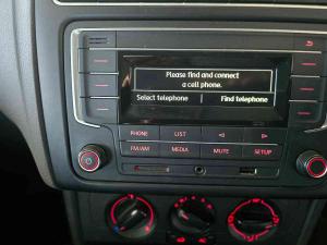 Volkswagen Polo Vivo hatch 1.4 Trendline - Image 15