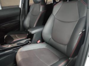 Toyota Corolla Cross 1.8 Hybrid GR-Sport - Image 4