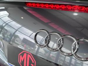 Audi TT 2.0T auto - Image 8