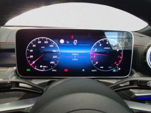 Mercedes-Benz C-Class C200 Avantgarde - Image 13