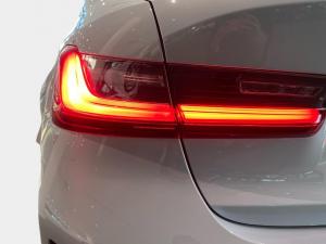 BMW 3 Series 320i M Sport - Image 15