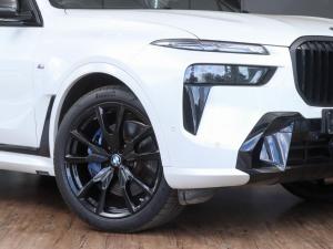 BMW X7 Xdrive 40d M Sport PRO - Image 2