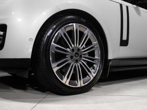 Land Rover Range Rover D350 HSE - Image 8