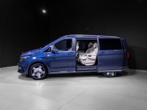 Mercedes-Benz V-Class V300d Exclusive - Image 11