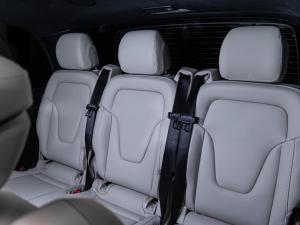 Mercedes-Benz V-Class V300d Exclusive - Image 17