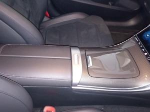 Mercedes-Benz C-Class C63 S - Image 17