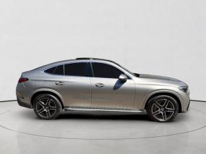 Mercedes-Benz GLC GLC220d coupe 4Matic Avantgarde - Image 8