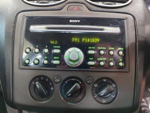 Ford Focus ST 3-door - Image 12