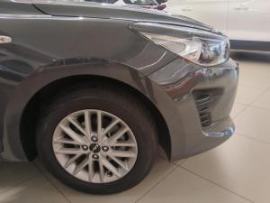 Kia Rio hatch 1.4 LS - Image 7