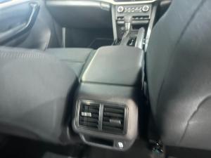 Mahindra XUV700 2.0T AX5 - Image 12