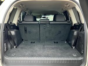 Toyota Land Cruiser Prado 3.0DT TX - Image 8