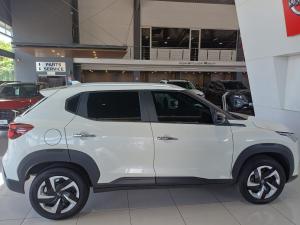 Nissan Magnite 1.0 Visia auto - Image 10