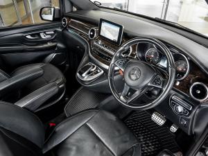 Mercedes-Benz V-Class V250d Avantgarde AMG Line - Image 15