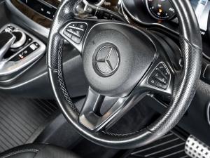 Mercedes-Benz V-Class V250d Avantgarde AMG Line - Image 18