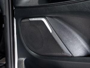 Mercedes-Benz V-Class V250d Avantgarde AMG Line - Image 21