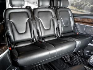 Mercedes-Benz V-Class V250d Avantgarde AMG Line - Image 23