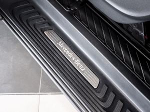 Mercedes-Benz V-Class V250d Avantgarde AMG Line - Image 26