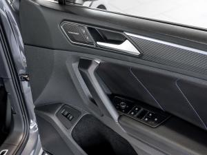 Volkswagen Tiguan R - Image 24