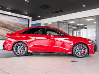 Audi RS3 sedan quattro