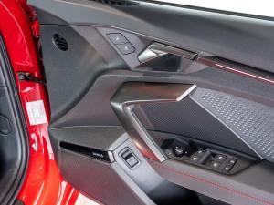 Audi RS3 sedan quattro - Image 22