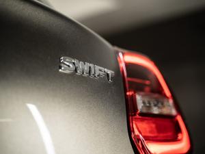 Suzuki Swift 1.2 GL - Image 13
