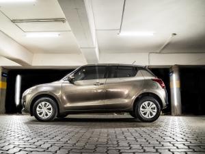 Suzuki Swift 1.2 GL - Image 2