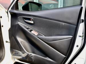 Mazda Mazda2 1.5 Dynamic manual - Image 12