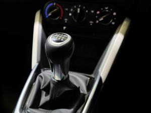 Mazda Mazda2 1.5 Dynamic manual - Image 3