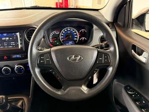 Hyundai Grand i10 1.2 Fluid - Image 20