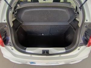 Toyota Vitz 1.0 XR manual - Image 14