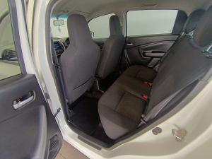 Toyota Vitz 1.0 XR manual - Image 29