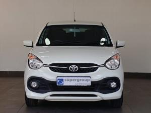 Toyota Vitz 1.0 XR manual - Image 2