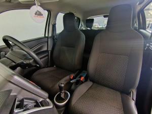 Toyota Vitz 1.0 XR manual - Image 30