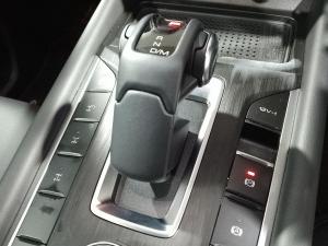 GWM P300 2.4T double cab LTD 4x4 - Image 19